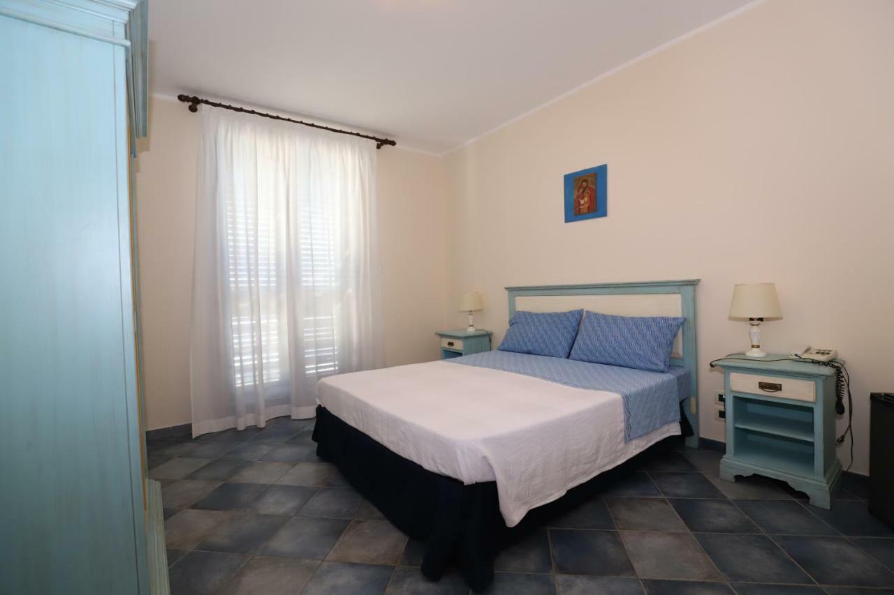 מרצאממי Hotel Celeste מראה חיצוני תמונה
