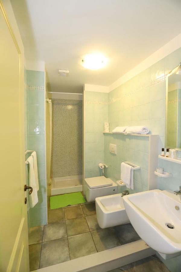 מרצאממי Hotel Celeste מראה חיצוני תמונה