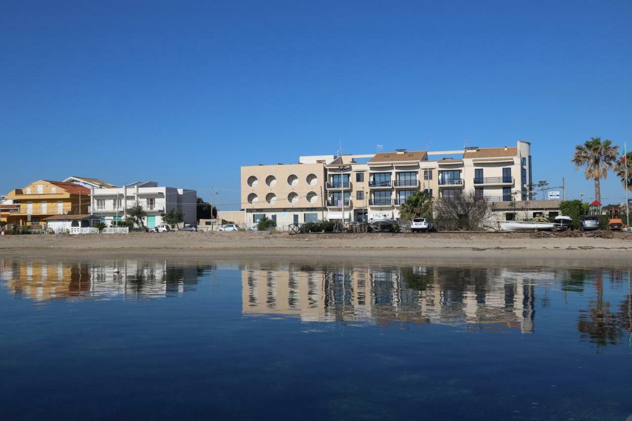 מרצאממי Hotel Celeste מראה חיצוני תמונה