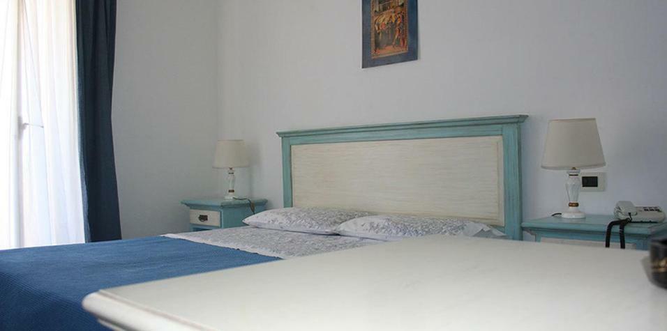 מרצאממי Hotel Celeste מראה חיצוני תמונה